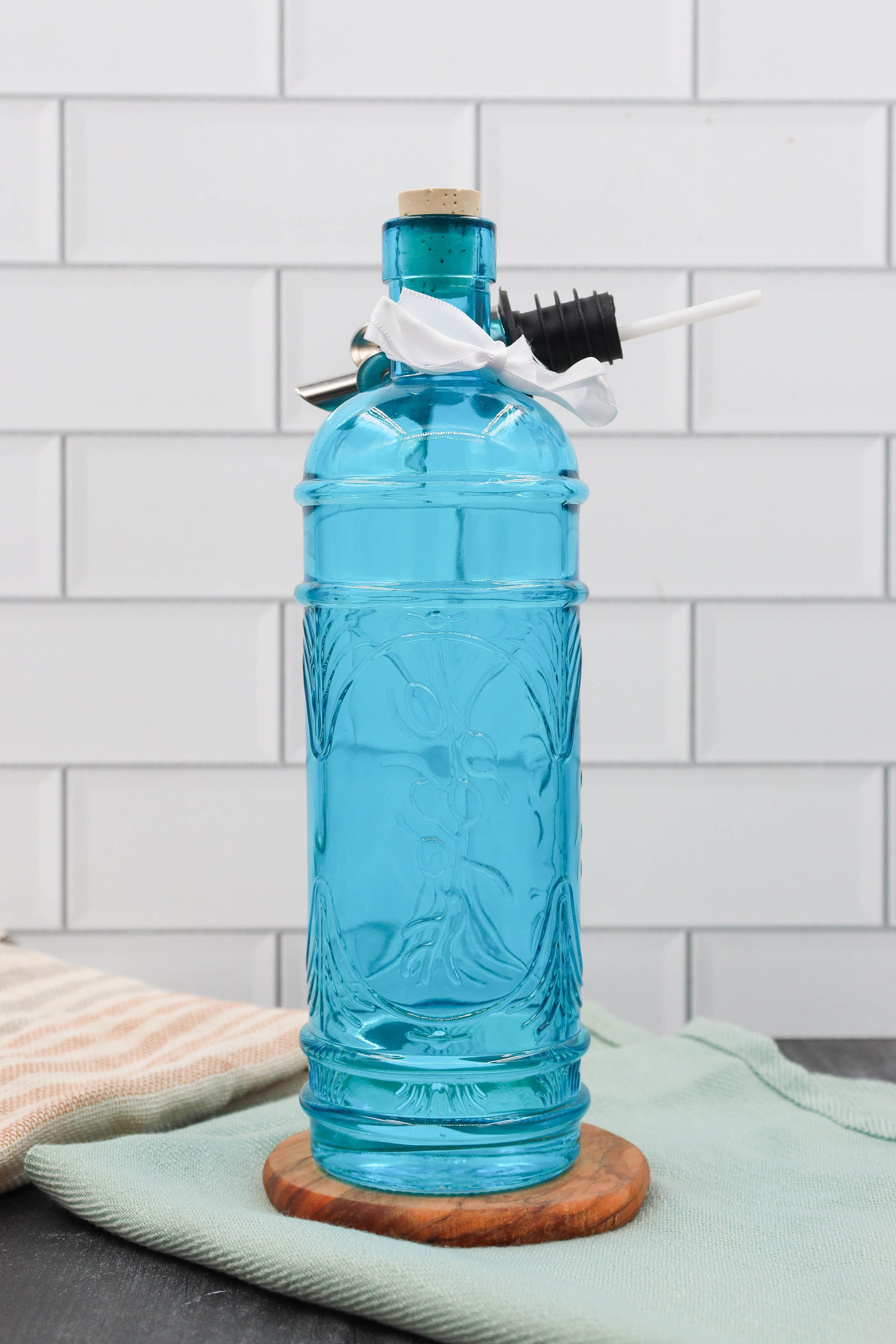 AQUA OLIVE LEAF GLASS BOTTLE