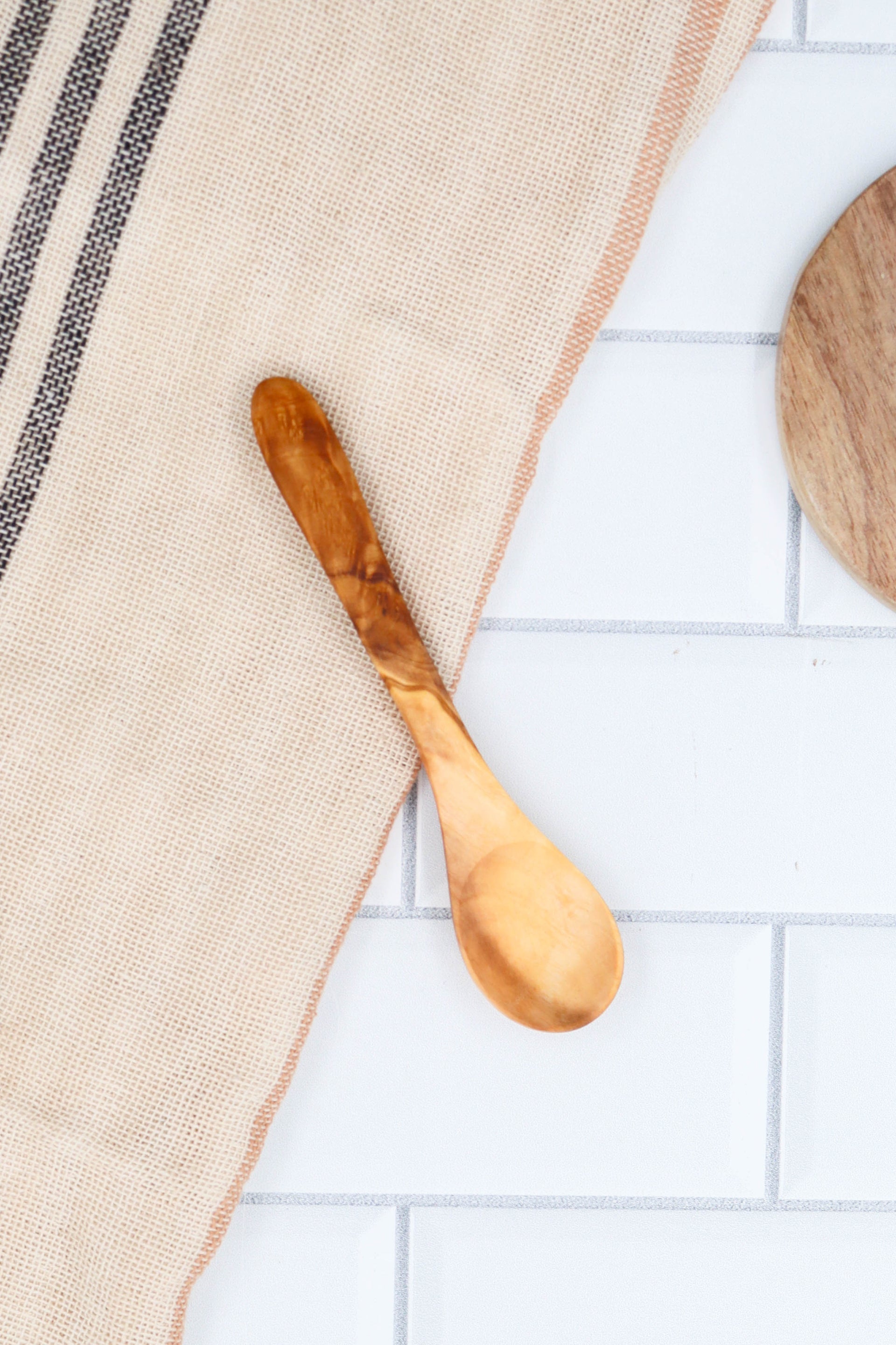 OLVE WOOD SUGAR SPOON
