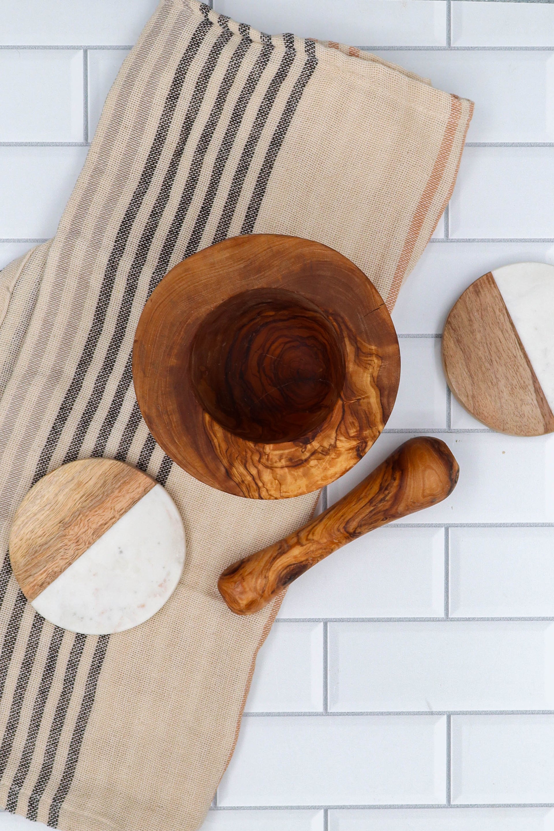 OLIVE WOOD MORTAR & PESTLE